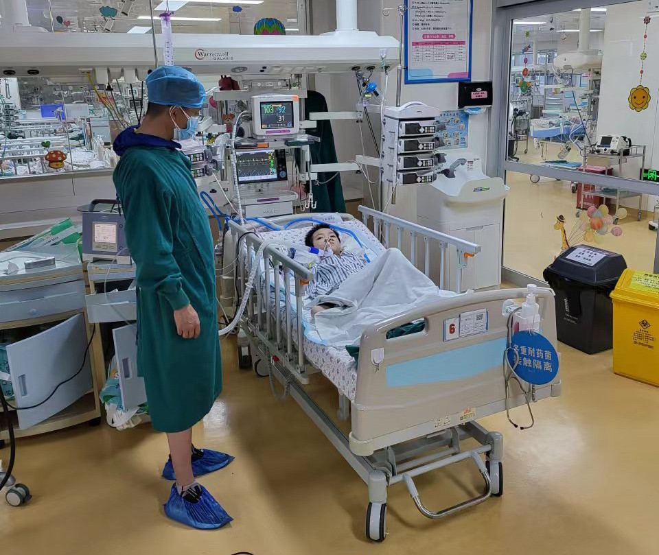 宁乡市跨省救护车出租公司